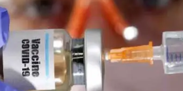 ¿Se pueden mezclar y combinar las vacunas para el COVID-19?