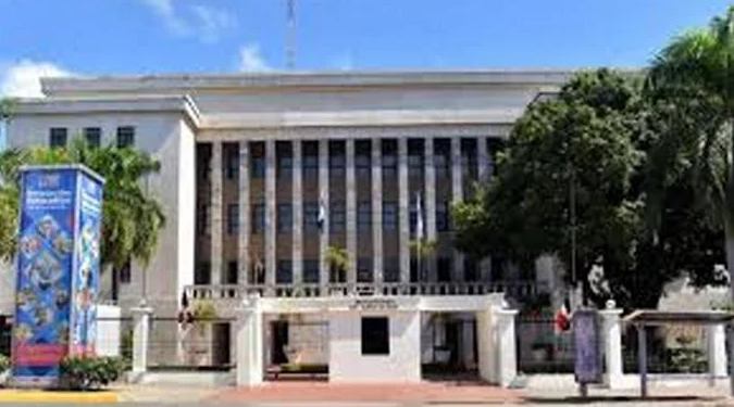 Más de un millón de raciones de comida se distribuye en los centros educativos