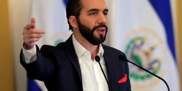 Bukele echó mano de la desinformación para manejar la pandemia, según estudio