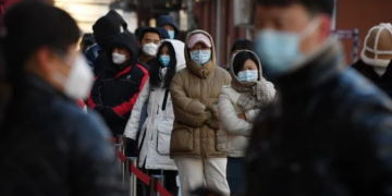 China cierra una ciudad de 11 millones de habitantes tras más de cien casos