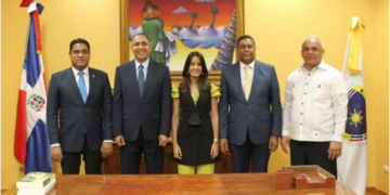 El Indotel firme en el plan de conectividad del país