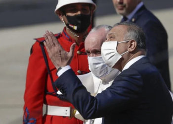 En plena pandemia, el papa Francisco visita a cristianos en Irak