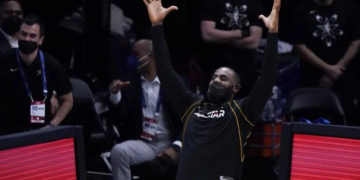 LeBron James, Kevin Durant y Chris Paul en lista de preconvocados para Tokio