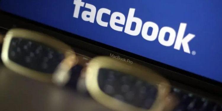 Facebook endurece las medidas contra los grupos que violan sus normas de uso