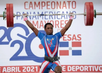Dominicano Yeison Michel muestra credenciales, gana oro, plata y bronce en Panam Pesas