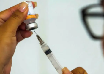 Vacuna contra la covid-19: los riesgos de no ponerse la segunda dosis