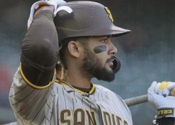 Tatis Jr. a los lesionados por protocolos de salud