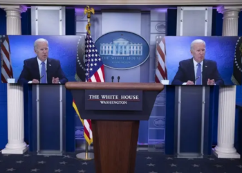 Biden se alía con Lyft y Uber para incentivar la vacunación en EE.UU.