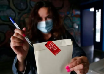 Chile: candidatos independientes y la oposición dominan asamblea que redactará nueva Constitución