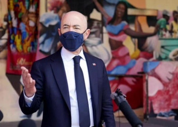 EEUU pone fin formal a política de “Permanecer en México”