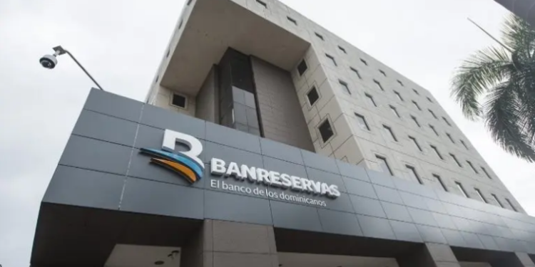 Banco de Reservas calificado como mejor banco