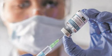 Tayikistán decreta la vacunación obligatoria contra la COVID-19 en adultos