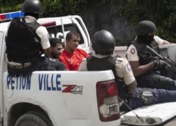 FBI y DNI de Colombia investigan asesinato den Moïses