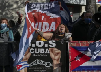 EEUU advierte a flotilla que violaría la ley si viaja a Cuba