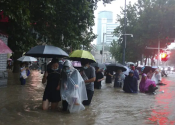 Aguaceros e inundaciones dejan al menos 12 muertos en China