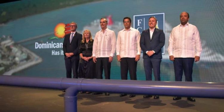 Presidente Abinader apertura conferencia de cruceros del Caribe y la Florida