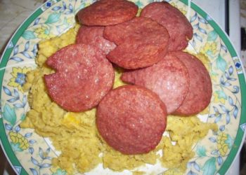 Un mangú con salami sale por más de RD$600