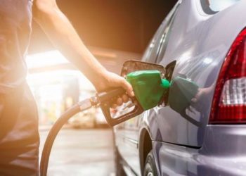 Gobierno baja RD$3 al GLP y RD$5 al Avtur