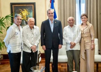 Todo listo para inmortalización de Casado, Solano y Cáffaro en el Bulevar de las Estrellas