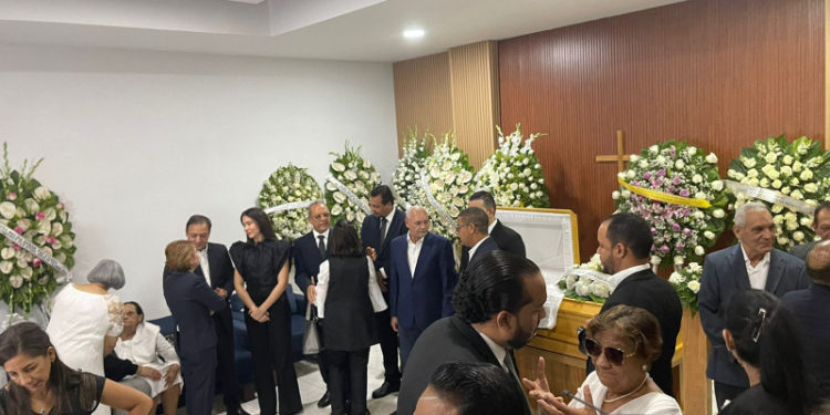 Sepultarán hoy los restos de la madre de Abel Martínez