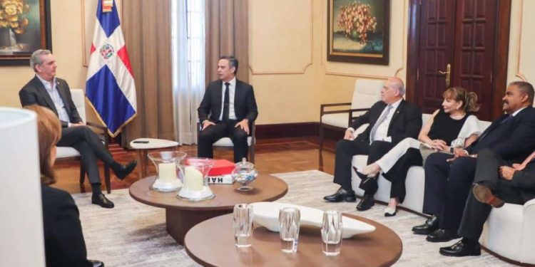 Abinader recibe a presidentes de las cortes supremas de Justicia de Centroamérica y el Caribe