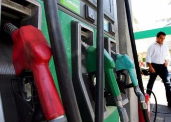 Bajan precios de la mayoría de los combustibles entre RD$1 y RD$10