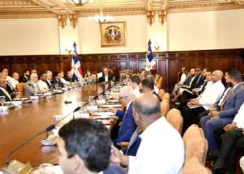 Gobierno reforestará 320 mil tareas en cuencas hidrográficas del país