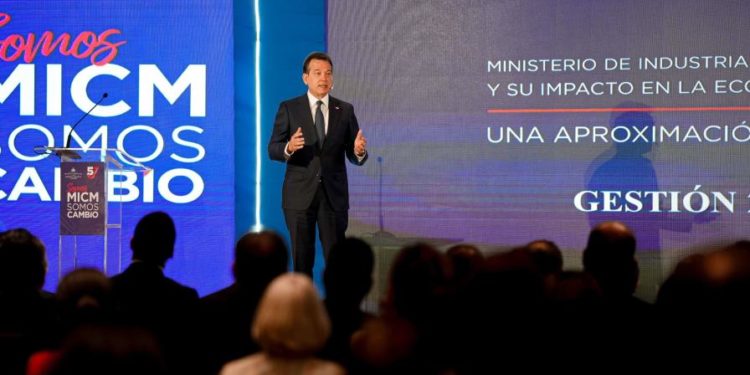 Industrias contribuyen en 58.5 % al crecimiento económico en República Dominicana