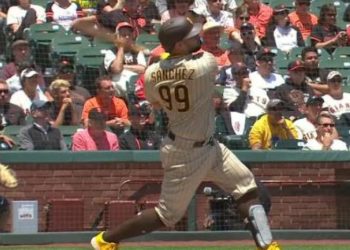 Machado y Sánchez batean jonrones en la victoria de los Padres sobre los Gigantes