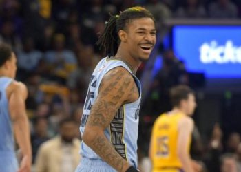 NBA suspende a Ja Morant por 25 juegos tras exhibirse en video con un arma