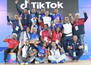 Pesas termina con 16 medallas en San Salvador