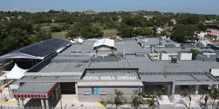 Presidente Luis Abinader y ministro Bonilla entregan Hospital Municipal de Esperanza en Valverde