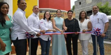 Primera dama inaugura Caipi construido con colaboración del Inaipi y Cormidom