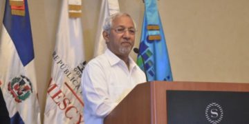 Ministro de Educación anuncia padres recibirán bono de RD$ 1,000 por hijo al inicio de año escolar