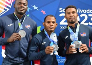 Lucha olímpica suma dos plata y un bronce; clavado gana plata en El Salvador
